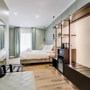 https://lisa-suite.it-romehotels.com